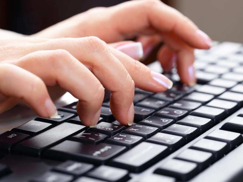 بهترین روشهای تبلیغ خدمات ترجمه و تایپ با واتساپ مارکتینگ 2 روشهای تبلیغ خدمات ترجمه و تایپ با واتساپ مارکتینگ